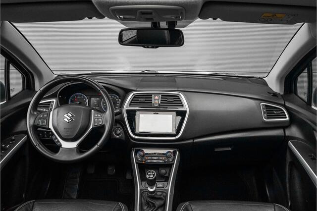 Suzuki S-Cross 1.4 Boosterjet High Executive CarPlay Camera Schuifdak