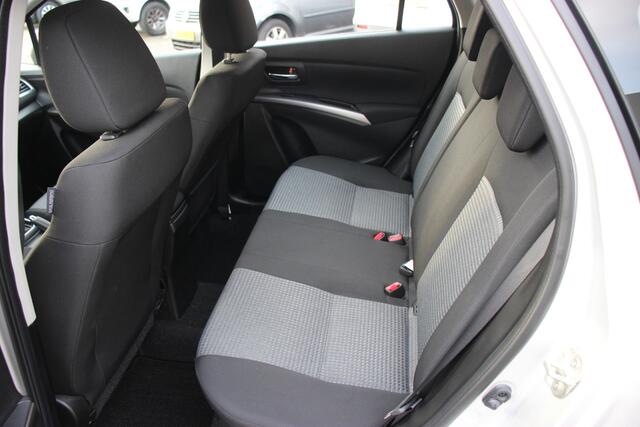 Suzuki S-Cross 1.4 Boosterjet Comfort Hybrid | Adapt. cruise | Carplay/Android auto |