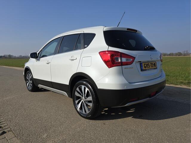 Suzuki S-Cross 1.4 Boosterjet AllGrip 4WD Style Smart Hybrid - 130 Pk - Automaat - Navi - Camera - Stoelverwarming