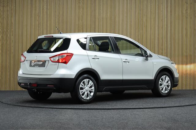 Suzuki S-Cross 1.0 Boosterjet Comfort | Cruise-control | Afneembare Trekhaak | Airco | LM Velgen | All-season Banden