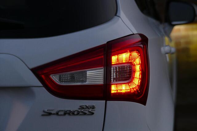 Suzuki S-Cross 1.0 Boosterjet Exclusive | RIJKLAARPRIJS | TREKHAAK |