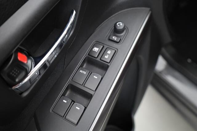 Suzuki S-Cross 1.4 Boosterjet Select Smart Hybrid | Adapt. Cruise | Stoelverw. | Afn. Trekhaak | Camera+PDC | Dodehoek | ACC | App.Connect | DAB V