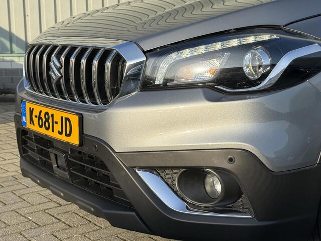 Suzuki S-Cross 1.4 Boosterjet Style Smart Hybrid / Eerste Eigenaar / Dealer Onderhouden / Lederen Bekleding / Navigatie / Stoelverwarming / Panoramadak / Climate Control / Adaptive Cruise Control /