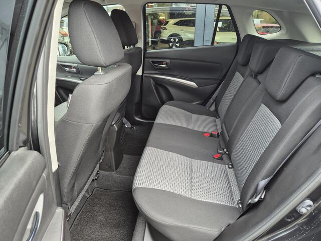 Suzuki S-Cross 1.5 Hybrid Select | Automaat | Trekhaak | Apple CarPlay / Android Auto |