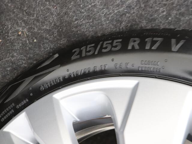 Suzuki S-Cross 1.5 Hybrid AllGrip Select | BTW Voertuig | Stoelverwarming | Achteruitrijcamera |