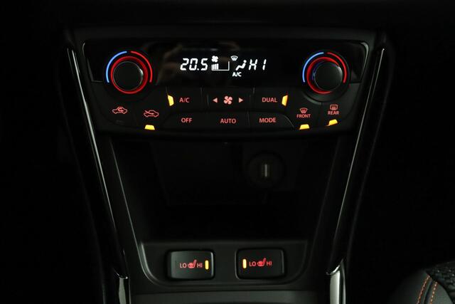 Suzuki S-Cross 60 Years edition | Climate control | Cruise control adaptive | middenconsole - accent zwart | Oranje Stiksels | Zwarte deurgrepen | Zwarte Lichtmetalen Velgen| Apple carplay, Android auto |