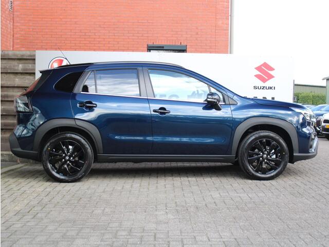 Suzuki S-Cross 1.5 SmartHybrid Special Edition | 360 Camera | Stoelverwarming | Apple Carplay/Android Auto | Half lederen bekleding