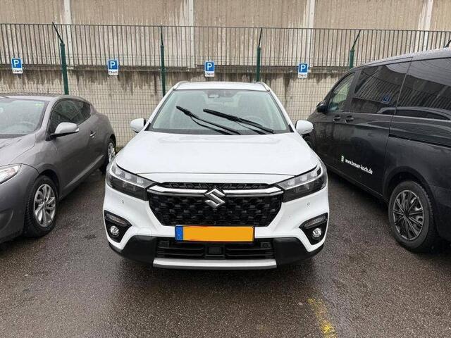 Suzuki S-Cross 1.5 HYBRID STYLE AUTOMAAT met GARANTIE tot 2034 | Trekhaak | 360 Camera