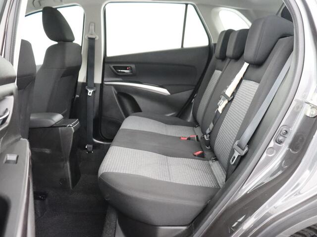 Suzuki S-Cross 1.4 Boosterjet Comfort Smart Hybrid | Trekhaak | Adaptive cruise | Carplay | Camera | Full LED | 17'' | Airco | Bluetooth | DAB