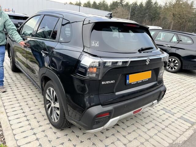 Suzuki S-Cross 1.4 BOOSTERJET STYLE SMART HYBRID 360 Camera | Dodehoeksensoren | Adaptive Cruise