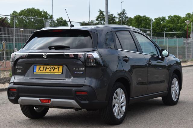 Suzuki S-Cross 1.4 Boosterjet Select Smart Hybrid 130 pk | Carplay | Keyless | Camera | DAB | Adapt. Cruise Contr. | LED | LM-Velgen | Historie