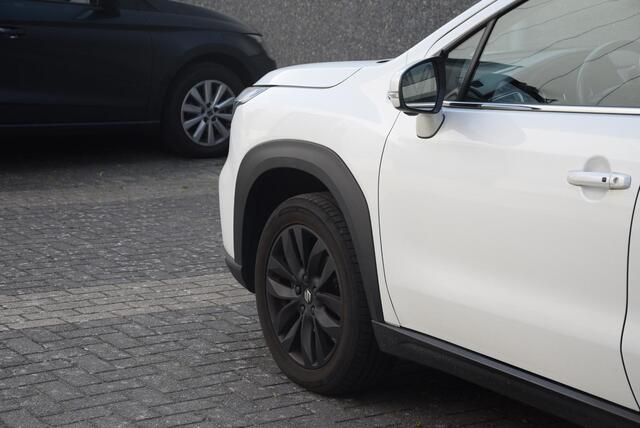 Suzuki S-Cross 1.4 Boosterjet Style Smart Hybrid | 1500-kg trekgewicht | Automaat | Trekhaak |