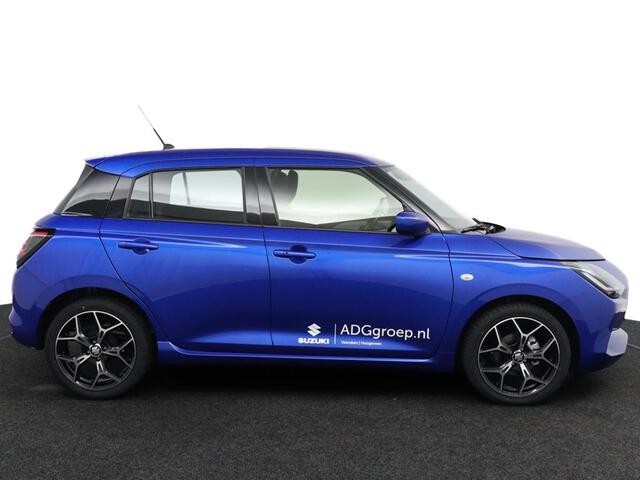 Suzuki SWIFT 1.2 Comfort Smart Hybrid | 17 Inch Velgen | Navigatie | Adaptieve Cruise Control | Parkeersensoren | DAB |