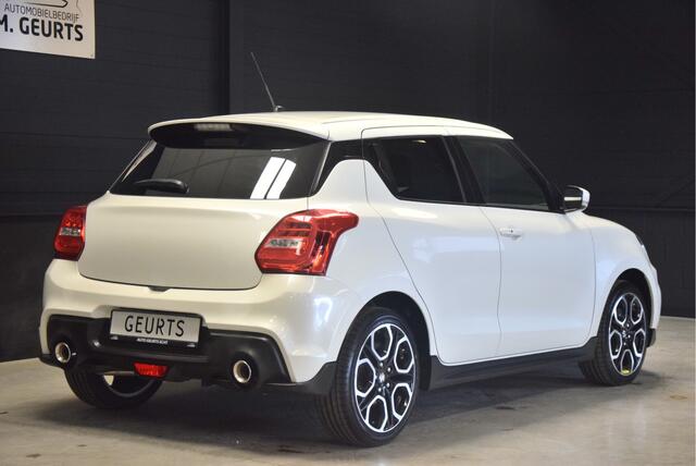 Suzuki SWIFT 1.4 Sport Xenon Clima Navi Camera Adapt Cruise 17inch! Nieuwstaat!