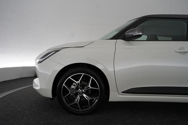 Suzuki SWIFT 1.2 Style Smart Hybrid