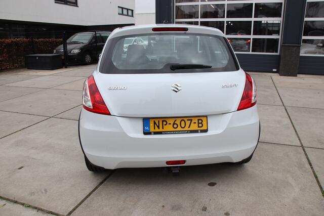 Suzuki SWIFT 1.2 Style EASSS Leder Alcantara, Airco, 1e eig, dealer ond, trekhaak Aanbieding!