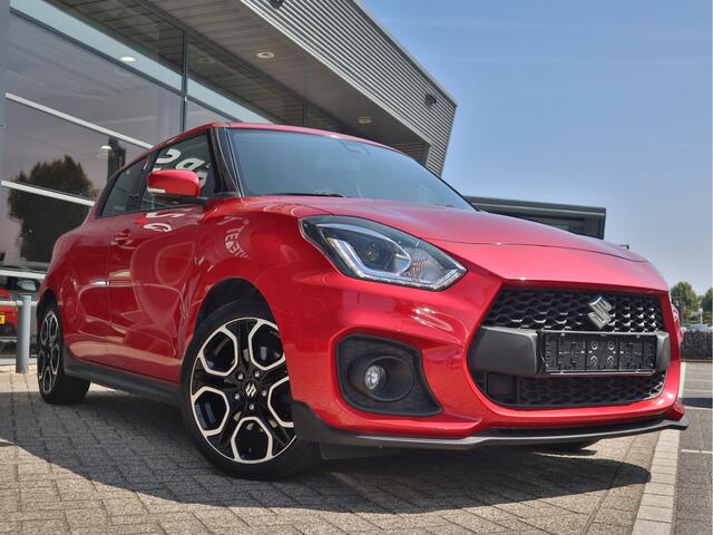 Suzuki SWIFT 1.4 Sport Smart Hybrid | Cr.Control | Stoelverw | Navi | BT | Camera | ECC | 17"LMV | LED |