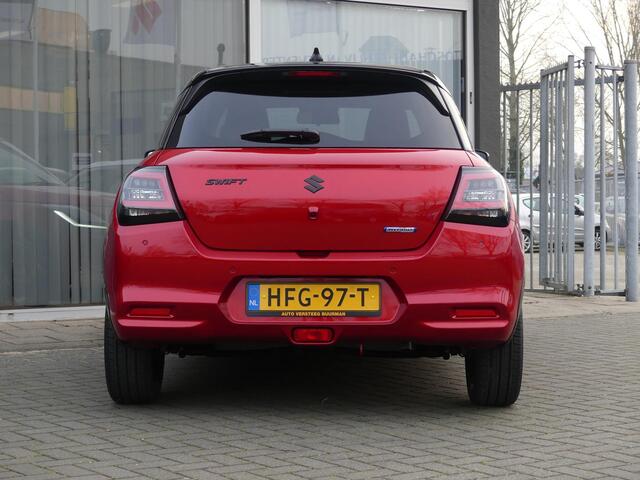Suzuki SWIFT 1.2 Style Smart Hybrid 6 jaar fabrieksgarantie! GT-Styling-pakket, Cuise Control, Navigatie,