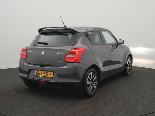 Suzuki SWIFT 1.0 Stijl Smart Hybrid - RIJKLAARPRIJS - Achteruitrijcamera - Stoelverwarming