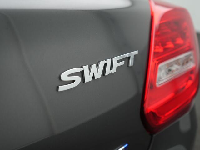 Suzuki SWIFT 1.0 Stijl Smart Hybrid - RIJKLAARPRIJS - Achteruitrijcamera - Stoelverwarming