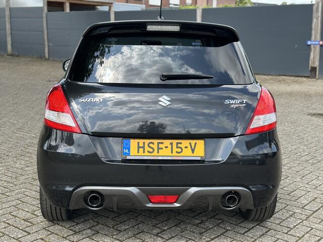 Suzuki SWIFT 1.6 Sport 5DRS*136PK*Xenon Stoelvw*ECC*Cruise*MF stuur