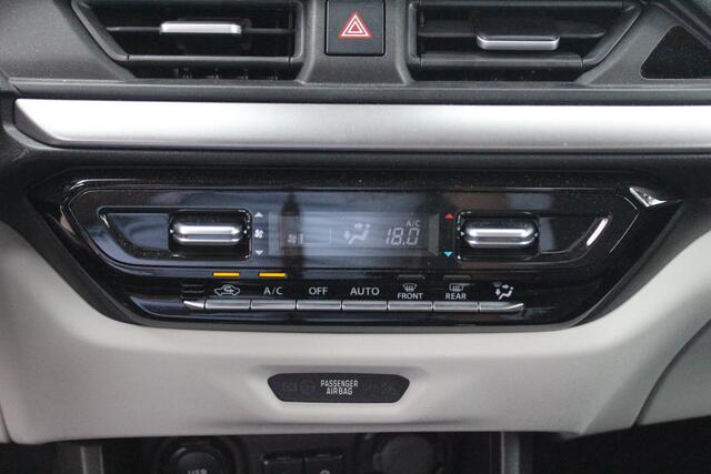 Suzuki SWIFT 1.2 Style Smart Hybrid