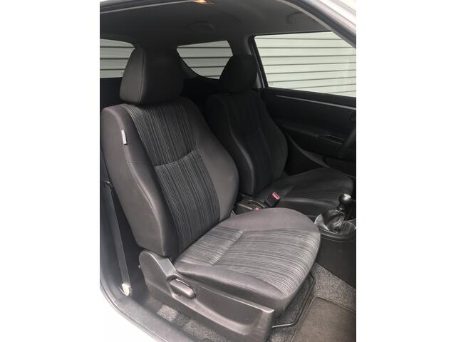 Suzuki SWIFT 1.2 Comfort EASSS Rijklaarprijs!