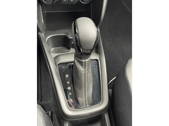 Suzuki SWIFT 1.2 Select Smart Hybrid Automaat Navigatie, Airco, Adaptive Cruise Control, 16"Lm, Achteruitrijcamera