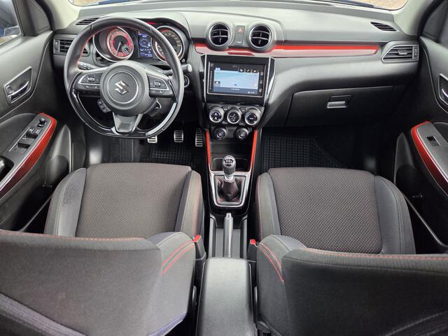 Suzuki SWIFT 1.4 Sport 140pk NAVIGATIE|CRUISE CONTROL|CAMERA|GETINT GLAS|17 INCH|DEALER ONDERHOUDEN Maandag tot Vrijdag geopend van 09.00 tot 20.00 uur en Zaterdag van 09.00 tot 18.00 uur