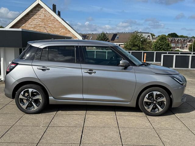 Suzuki SWIFT 1.2 Style Hybrid | Clima | Elek. spiegels | Navi |