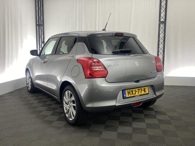 Suzuki SWIFT 1.2 Select Smart Hybrid Automaat | Apple Carplay | Camera | Dodehoek Det. | Airco |