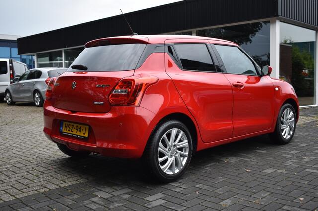 Suzuki SWIFT 1.2 Select SmartHybrid. CAMERA PDC ANDROID/APPLE CARPLAY STOELVE