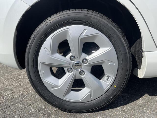 Suzuki SWIFT 1.2 Select Smart Hybrid | Demonstratie Auto | Direct Leverbaar | Lichtmetalen Velgen | Apple & Android Auto