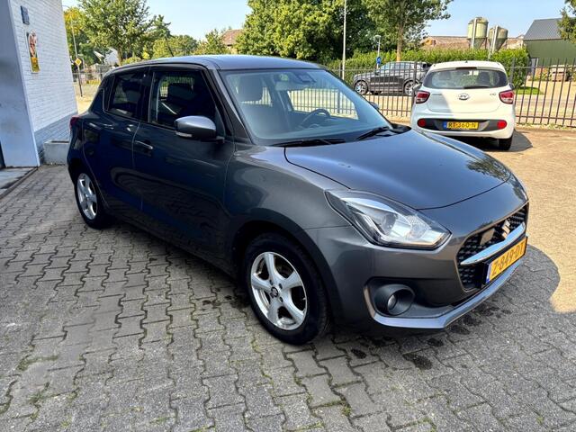 Suzuki SWIFT 1.2 STYLE SMARTHYB.