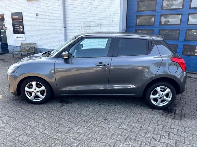 Suzuki SWIFT 1.2 STYLE SMARTHYB.