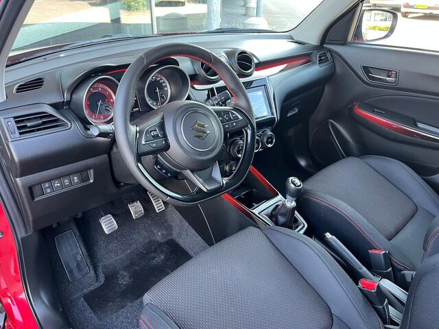 Suzuki SWIFT 1.4 Sport Smart Hybrid | Navigatie | Camera | Stoelverwarming | Adaptive Cruise Control | Climate Control |