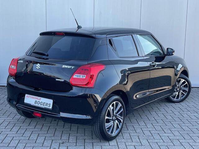 Suzuki SWIFT 1.2 Style Smart Hybrid Navigatie, Climate Control, Adaptive Cruise Control, LED, 16"Lm, Achteruitrijcamera, Keyless Entry