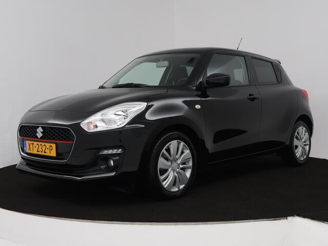 Suzuki SWIFT 1.0 Select | Apple Carplay / Android Auto (Navigatie) | Camera | LM velgen | Airco | Stoelverwarming |
