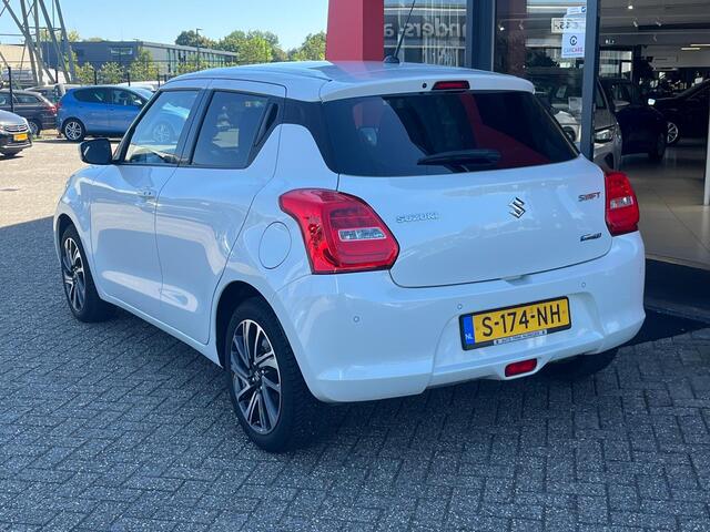 Suzuki SWIFT 1.2 Style Smart Hybrid / Camera / Navi / Blindspot / Keyless /