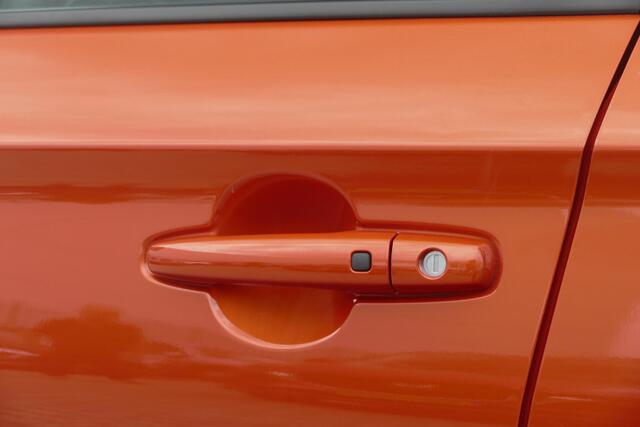 Suzuki SWIFT 1.2 Style Smart Hybrid | NAVI | DRAADLOZE CARPLAY/ ANDRIOD AUTO | RIJKLAARPRIJS |