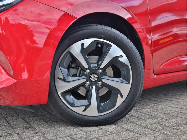 Suzuki SWIFT 1.2 Style Smart Hybrid | Automaat | Navigatie | Camera | Stoelverwarming | Cruise Control |