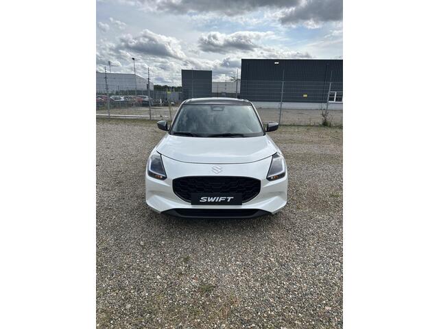 Suzuki SWIFT 1.2 Style Smart Hybrid