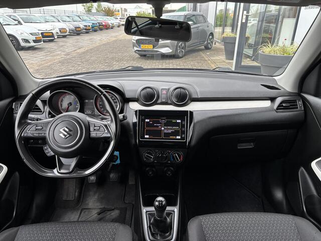 Suzuki SWIFT 1.0 Select Trekhaak/CarPlay/Airco