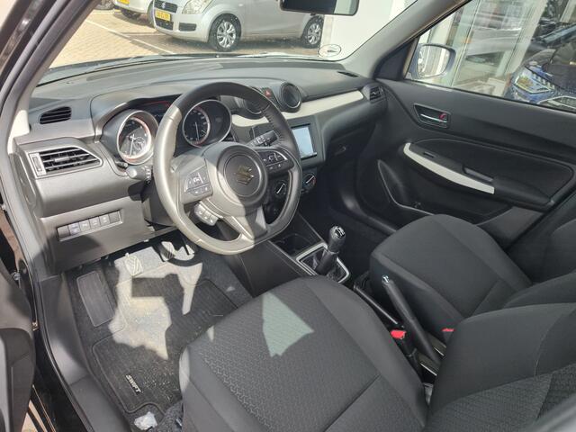Suzuki SWIFT 1.2 SELECT SMART HYBRID Stoelverwarming | Adaptive Cruise | Dodehoeksensoren