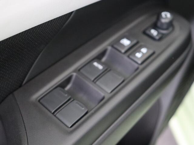 Suzuki SWIFT 1.2 Style Smart Hybrid Special Edition | Navigatie | Camera | Apple carplay / Android auto | Armsteun |