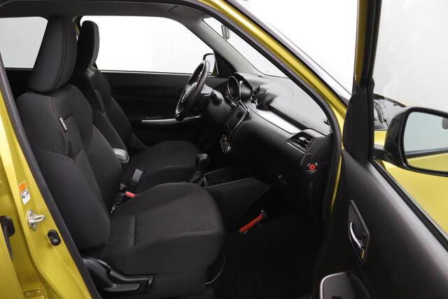 Suzuki SWIFT 1.2 Style Smart Hybrid Automaat | Trekhaak | Climate Control | Automaat | Navigatie | Led Verlichting |