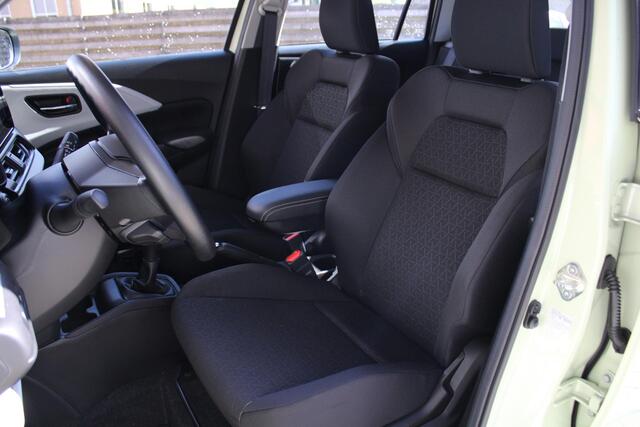 Suzuki SWIFT 1.2 Comfort Smart Hybrid Navigatie, Achteruitrijcamera, Parkeersensoren, Adaptieve Cruise Control