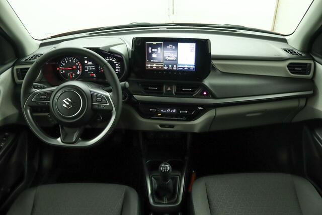 Suzuki SWIFT 1.2 Style Smart Hybrid | Climate control | Cruise control adaptive | Navigatie | Camera | Apple carplay, Android auto | Stoelverwarming |