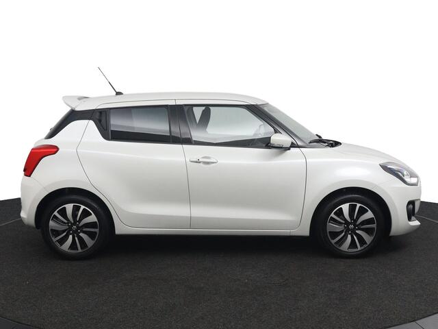Suzuki SWIFT 1.0 Stijl Smart Hybrid | Keyless Entry | Navigatie | Cruise Control | Climate Control | Stoelverwarming |