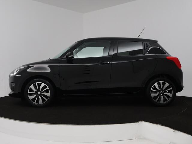 Suzuki SWIFT 1.2 Stijl Smart Hybrid | Apple Carplay / Android Auto (Navigatie) | Climate Control | Stoelverwarming | Achteruitrijcamera |
